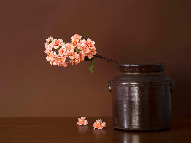 flowers, blossoms, flower wallpaper, bloom, flora, still life, vintage, nature, beautiful flowers, pot, vase, reflections, flower background, brown - 4K 8K wallpaper background by 7832712 | Pix8K