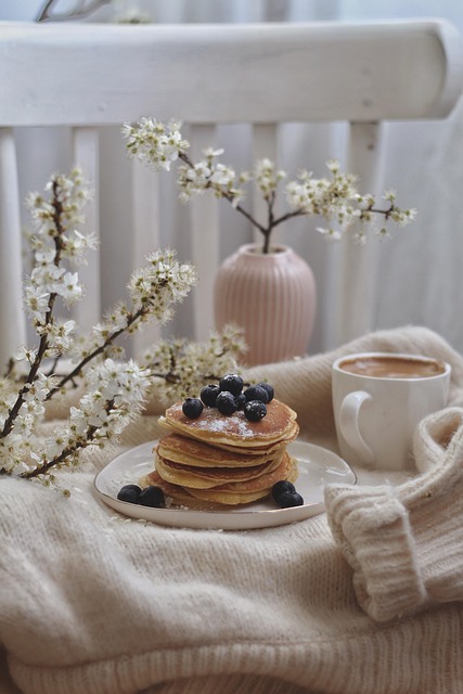 spring, pancakes, flower background, flowers, bloom, beautiful flowers, flower wallpaper, blossom, nature, breakfast, aesthetic - 4K 8K wallpaper background by ioanamtc | Pix8K