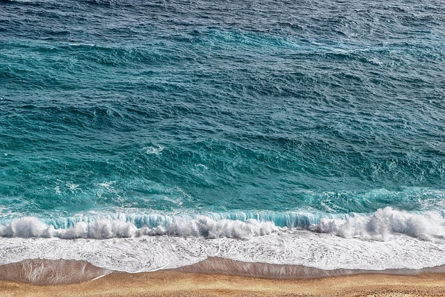 sea, waves, sand, beach, coast, nature, shore, seashore, sandy beach, ocean, ocean waves, ebb, seascape, sea water - 4K 8K wallpaper background by ELG21 | Pix8K
