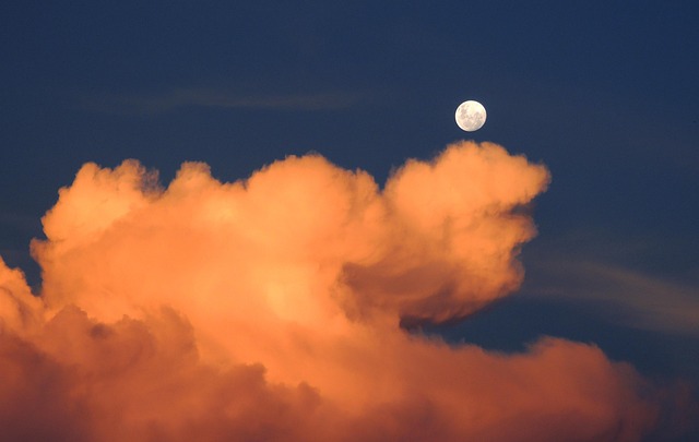 clouds, moon, night sky, sky, full moon, cloudy, cumulonimbus, dusk, moonrise, nature, moonlight - 4K 8K wallpaper background by jrperes | Pix8K