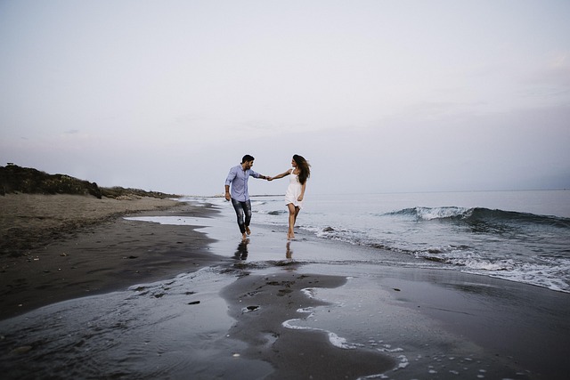 valentines day background, couple, beach, walking, nature, holding hands, sea, outdoors, secluded beach, landscape, having fun - 4K 8K wallpaper background by 7060673 | Pix8K