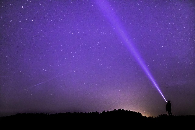 night photograph, flashlight, ray, starry sky, night sky, star, night, sky, human, person, long exposure, evening sky, cosmos, dark, astro, lights, mystical, abendstimmung, mood, darkness, astronomy, starry, universe, light, galaxy, violet, purple, nature, light signal, space wallpaper - 4K 8K wallpaper background by Felix-Mittermeier | Pix8K