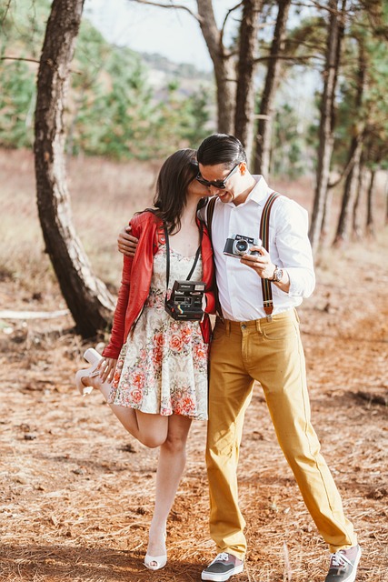 couple, forest, retro aesthetic, outdoors, in love, romantic, nature, landscape, happy, sunny, kiss - 4K 8K wallpaper background by aliceabc0 | Pix8K