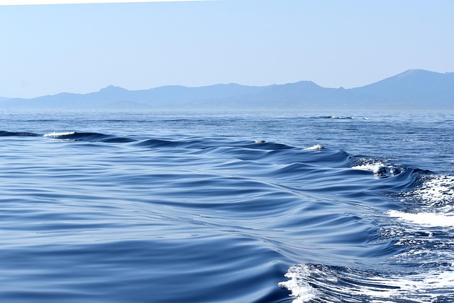 waves, sea, nature, ocean, mountain, landscape - 4K 8K wallpaper background by christi_j | Pix8K