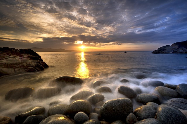 beach, free wallpaper, gravel, sky background, morning, stone, sea, background, laptop wallpaper, green, 4k wallpaper, nature, country, beautiful wallpaper, windows wallpaper, hd wallpaper, no one, wave, scene, sunlight, quiet, coast, cool backgrounds, 4k wallpaper 1920x1080, desktop backgrounds, dawn, full hd wallpaper, wallpaper hd, top, east, husband, icon, edge, mac wallpaper, rock, day, horizontal, sky, free background, view, cultural, horizon, wallpaper 4k, photography - 4K 8K wallpaper background by Quangpraha | Pix8K