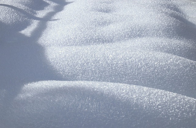 snowdrift, snow, frost, winter, snowy, white, fluffy, snowfall, snowflakes, nature, january, frozen, covered with snow, surface, fairy-tale winter, icy, biel, cold season, frosty, deep snow, winter magic, snow powder, light and shadow, ice sheet, snow drifts - 4K 8K wallpaper background by pasja1000 | Pix8K