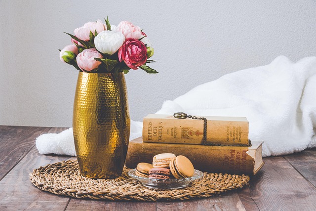 vintage, old, books, mac wallpaper, watch, macarons, retro, antique, photography, cool backgrounds, book, wallpaper hd, beautiful wallpaper, 4k wallpaper, desktop backgrounds, photo, flower background, nostalgia, background, wallpaper 4k, paper, laptop wallpaper, flowers, free background, nature, 4k wallpaper 1920x1080, gold, beautiful flowers, flower wallpaper, hd wallpaper, full hd wallpaper, vase, color, free wallpaper, windows wallpaper, brown - 4K 8K wallpaper background by Ylanite | Pix8K