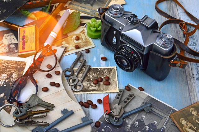 old, old camera, laptop wallpaper, camera, photo, nostalgia, hd wallpaper, wallpaper 4k, vintage, free background, 4k wallpaper, beautiful wallpaper, photography, retro, windows wallpaper, antique, analog, pictures, wallpaper hd, background, mac wallpaper, cool backgrounds, mood, structure, free wallpaper, beautiful, full hd wallpaper, desktop backgrounds, 4k wallpaper 1920x1080, design, art, color - 4K 8K wallpaper background by adonyig | Pix8K