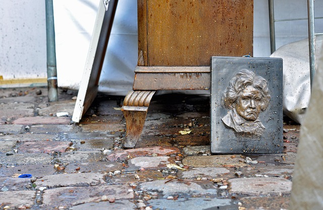 flea market, cool backgrounds, laptop wallpaper, 4k wallpaper, wallpaper hd, picture, relief, vintage, beethoven, music, worn, used, beautiful wallpaper, frame, picture frame, free wallpaper, background, floor, 4k wallpaper 1920x1080, rain, nature, retro, classic, second hand, mac wallpaper, hd wallpaper, ludwig van beethoven, windows wallpaper, composer, desktop backgrounds, culture, kitsch, full hd wallpaper, free background, junk, sale, wallpaper 4k, market - 4K 8K wallpaper background by borismayer77 | Pix8K