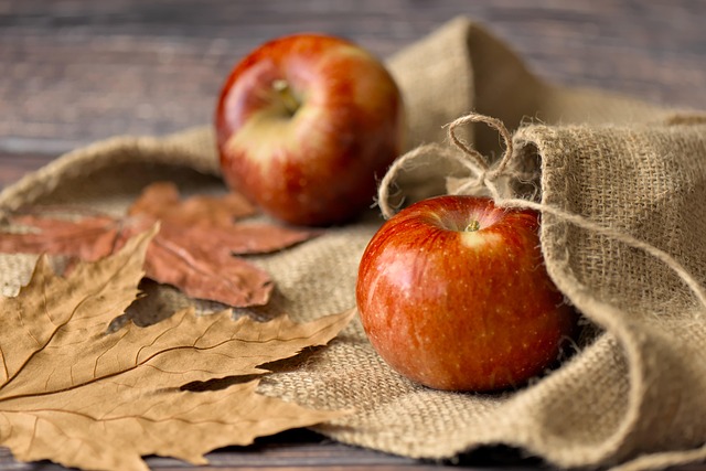 apples, fall, harvest time, leaves, leaves in the autumn, season, still life, nature, autumn motif, decoration, fruit, red apple, thanksgiving - 4K 8K wallpaper background by Peggychoucair | Pix8K