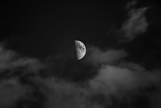 moon, sky, clouds, night, cosmos, galaxy, night sky, nature, planet, universe - 4K 8K wallpaper background by jwvein | Pix8K