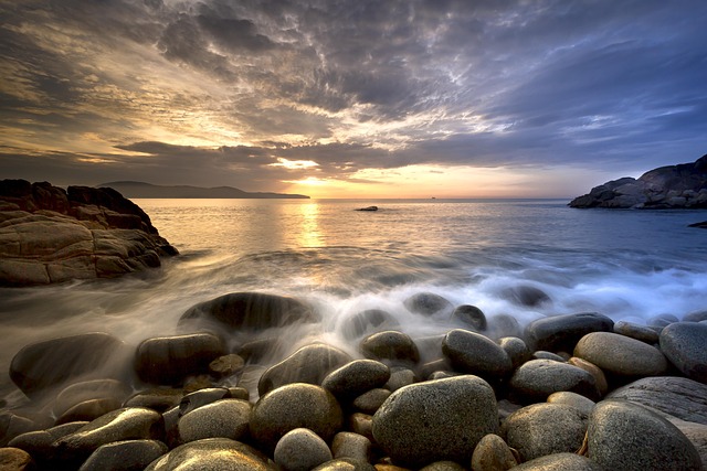 beach, gravel, cool backgrounds, morning, stone, beautiful wallpaper, free background, sea, wallpaper 4k, background, green, nature, sky background, country, no one, wave, free wallpaper, laptop wallpaper, mac wallpaper, 4k wallpaper, full hd wallpaper, scene, sunlight, desktop backgrounds, wallpaper hd, quiet, coast, dawn, top, east, husband, windows wallpaper, icon, edge, rock, 4k wallpaper 1920x1080, day, horizontal, sky, view, hd wallpaper, cultural, horizon, photography - 4K 8K wallpaper background by Quangpraha | Pix8K